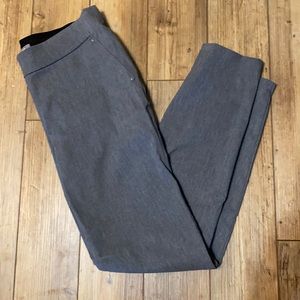 Maurices Gray dress pants skinny fit size Medium regular